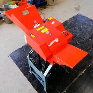 f4048ca00f134e1a197e2b2d44277f35 เครื่องสับหญ้า 8ใบมีด GS950 รุ่นมีเกียร์ปรับสับหยาบละเอียด MAGNUM&nbsp; มอเตอร์ 3HP+ล้อ4ล้อ